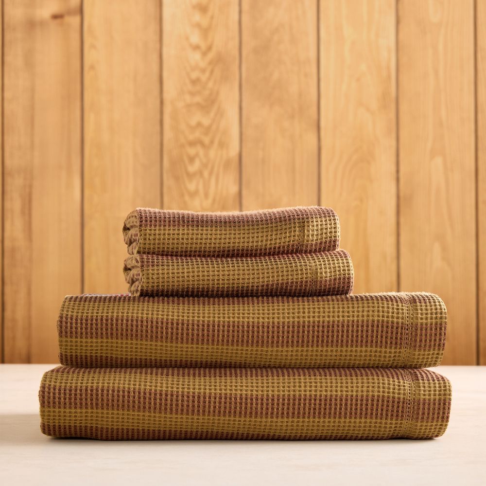 Emma Chamberlain Stripe Waffle Towels Sets - Brown/Red, Set of 4 - (2 Bath Towels, 2 Hand Towels)