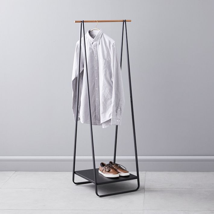 Yamazaki フリースタンディングハンガーラック Yamazaki Free Standing Clothing Rack | West Elm