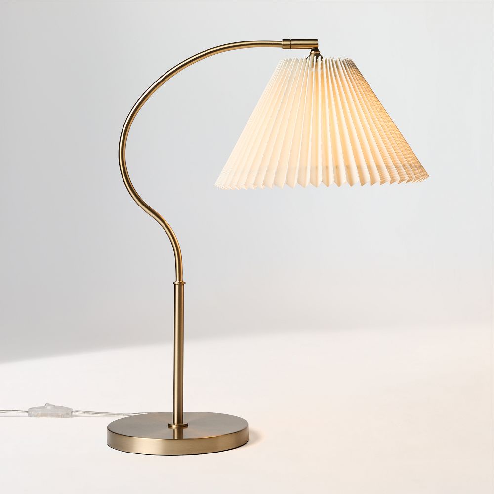 Lorelei Table Lamp (20") - Pleated Shade