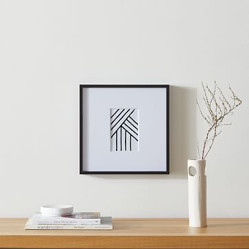 12"x12" (includes: 4x6 & 5x7 mat)