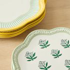 Wiggle Dinnerware Collection