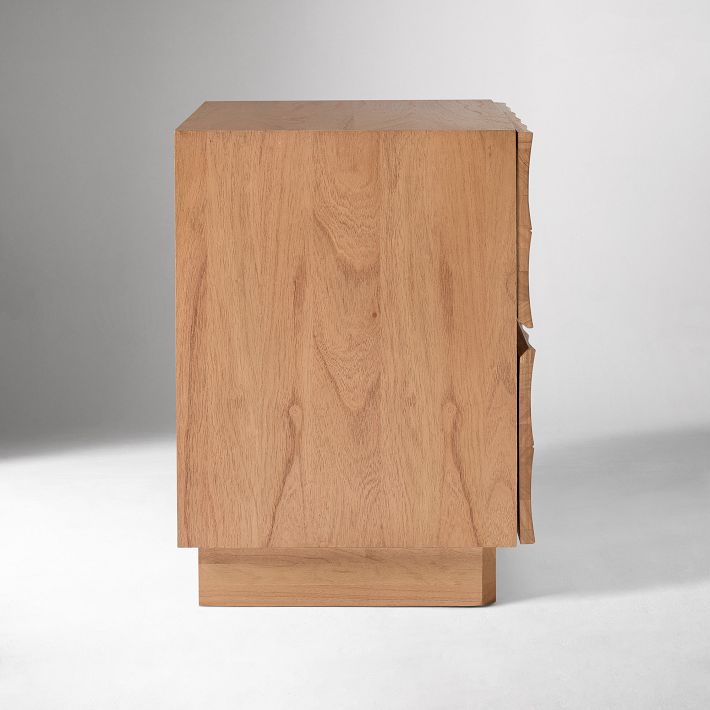 Luisa Carved Nightstand 25