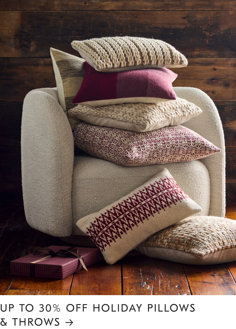 Holiday Pillows & Throws