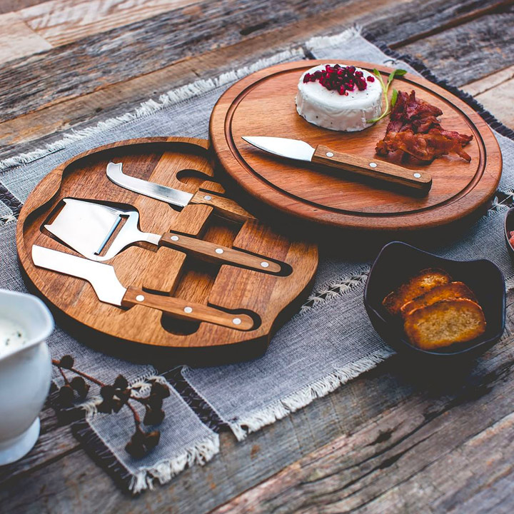Wooden charcuterie set with cheese knife.