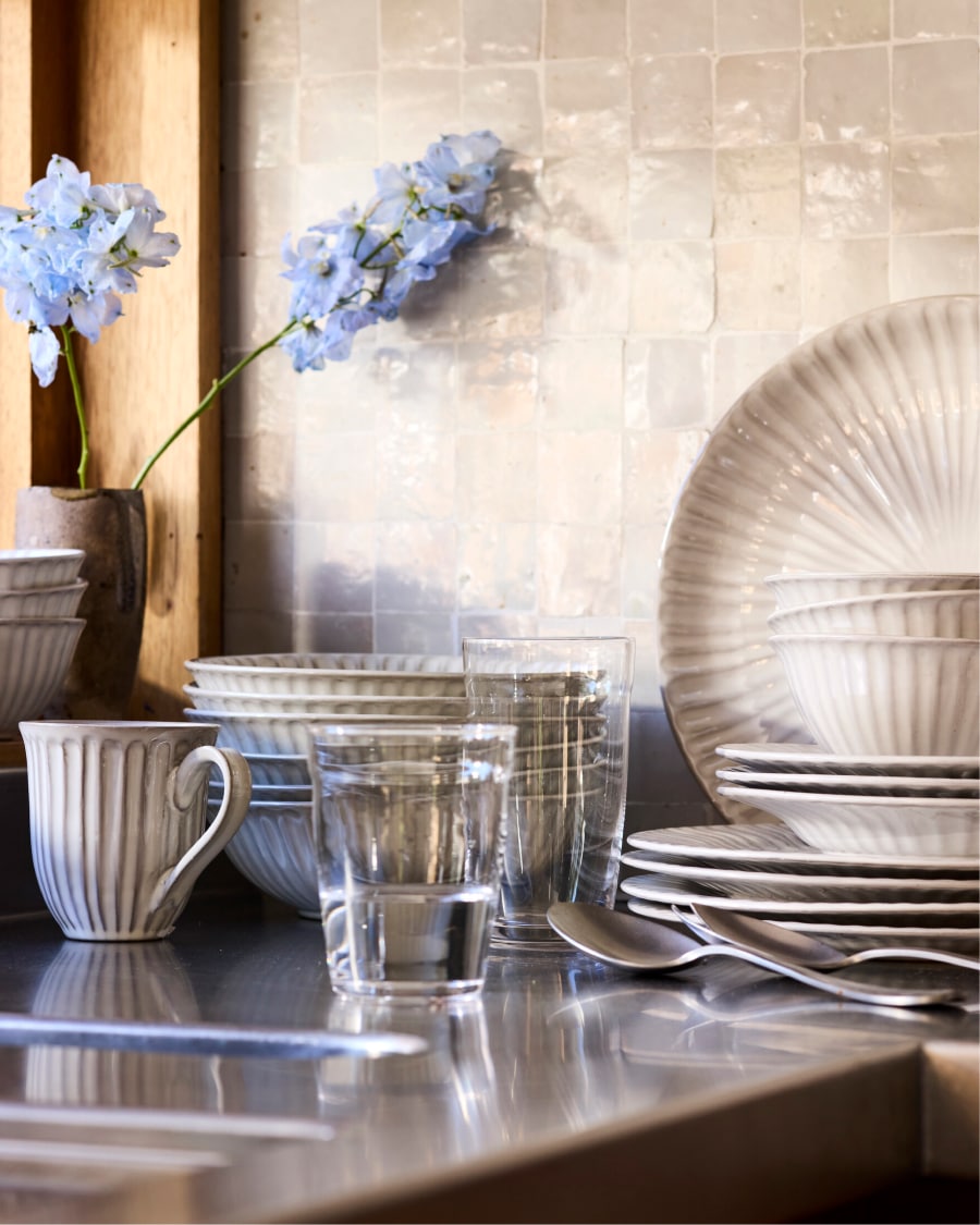 Shop all dinnerware