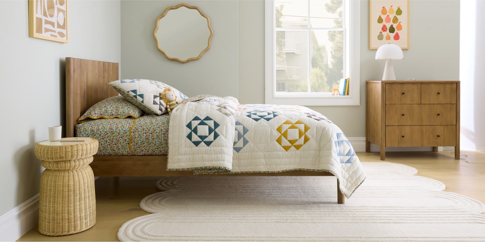 Scalloped Natural Bedroom