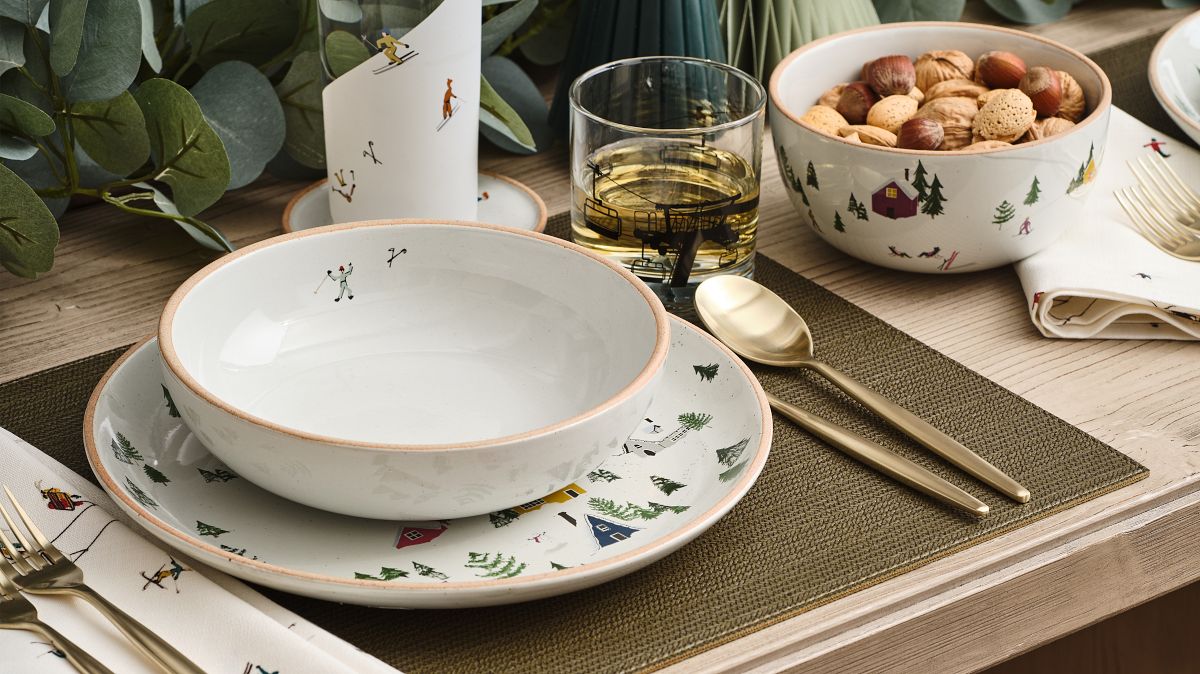 Shop the Botanic Garden Pasta Bowls Set