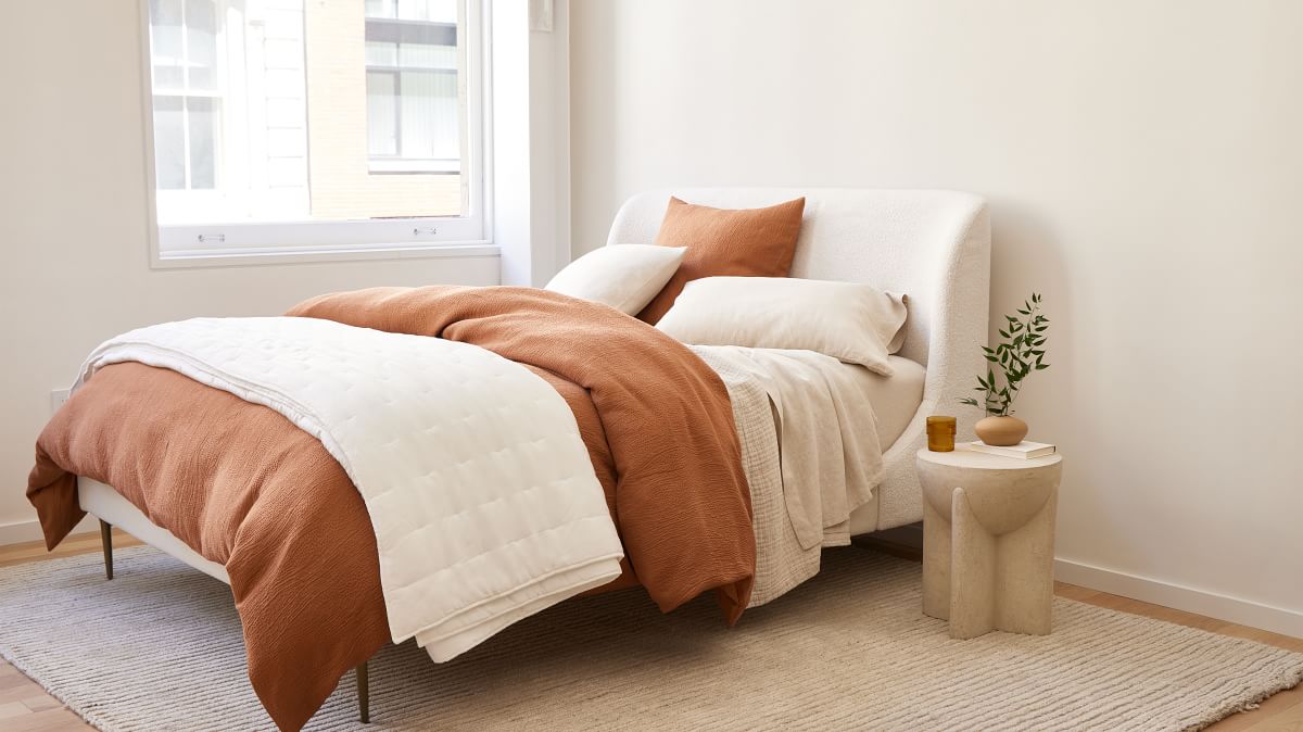 West elm store lana bed