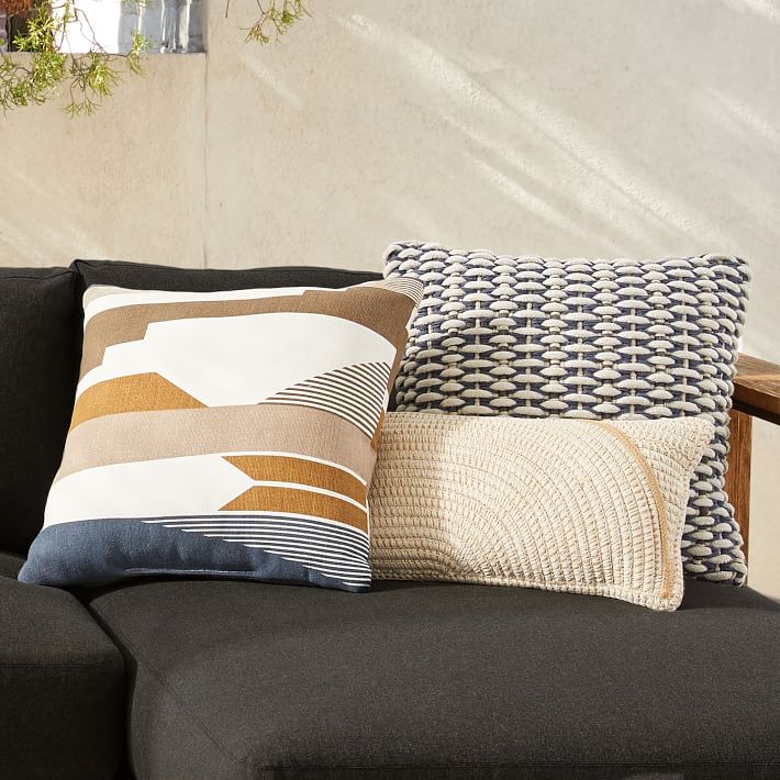 West elm outdoor best sale pillows