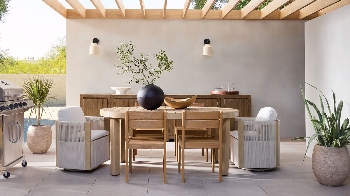 West elm store outdoor dining chairs