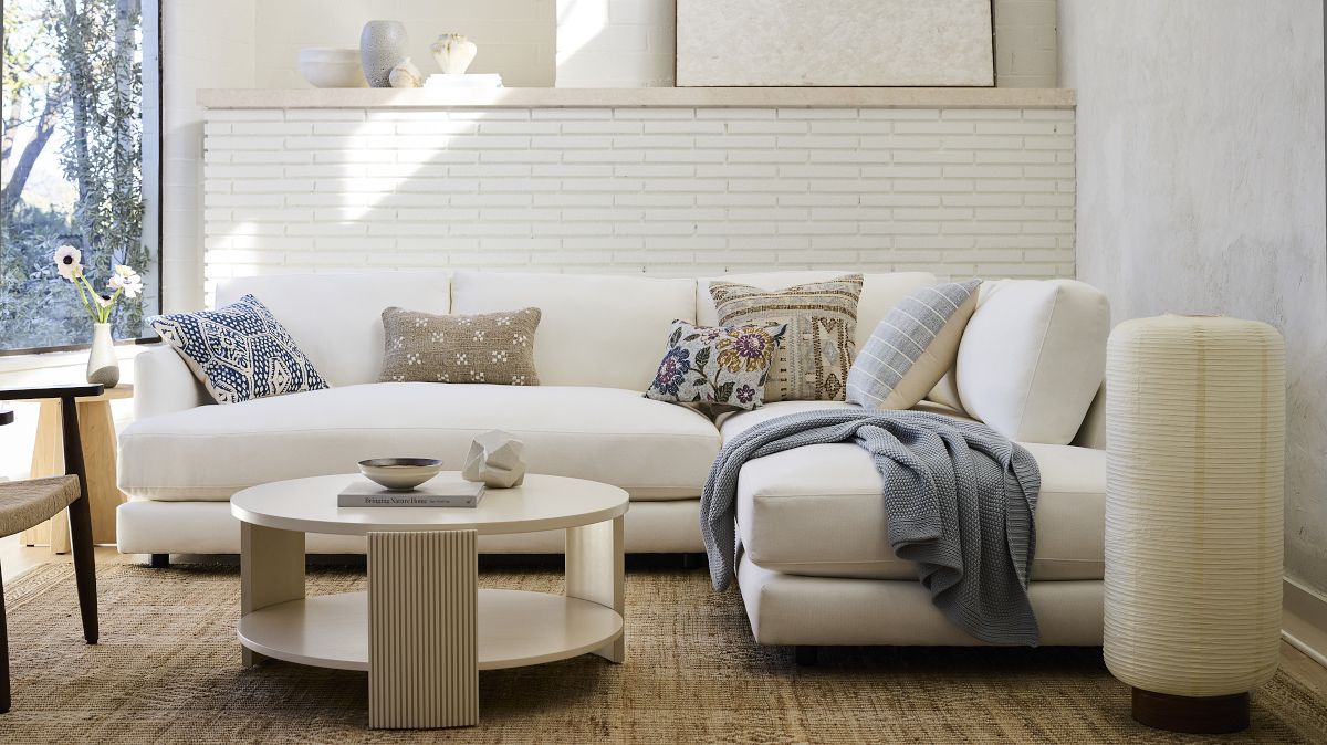 Pinwheel Linen Pillow Cover