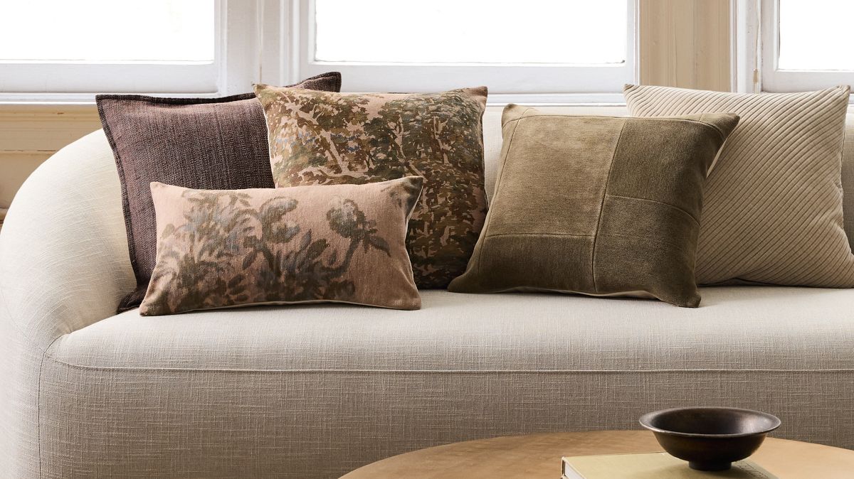 Corded Bias Velvet Pillow Cover