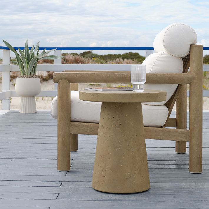 Textured Concrete Outdoor Side Table (18")