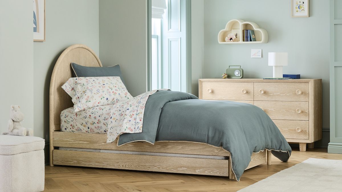 Vivienne Extra-Wide 6-Drawer Dresser, Cerused White, West Elm