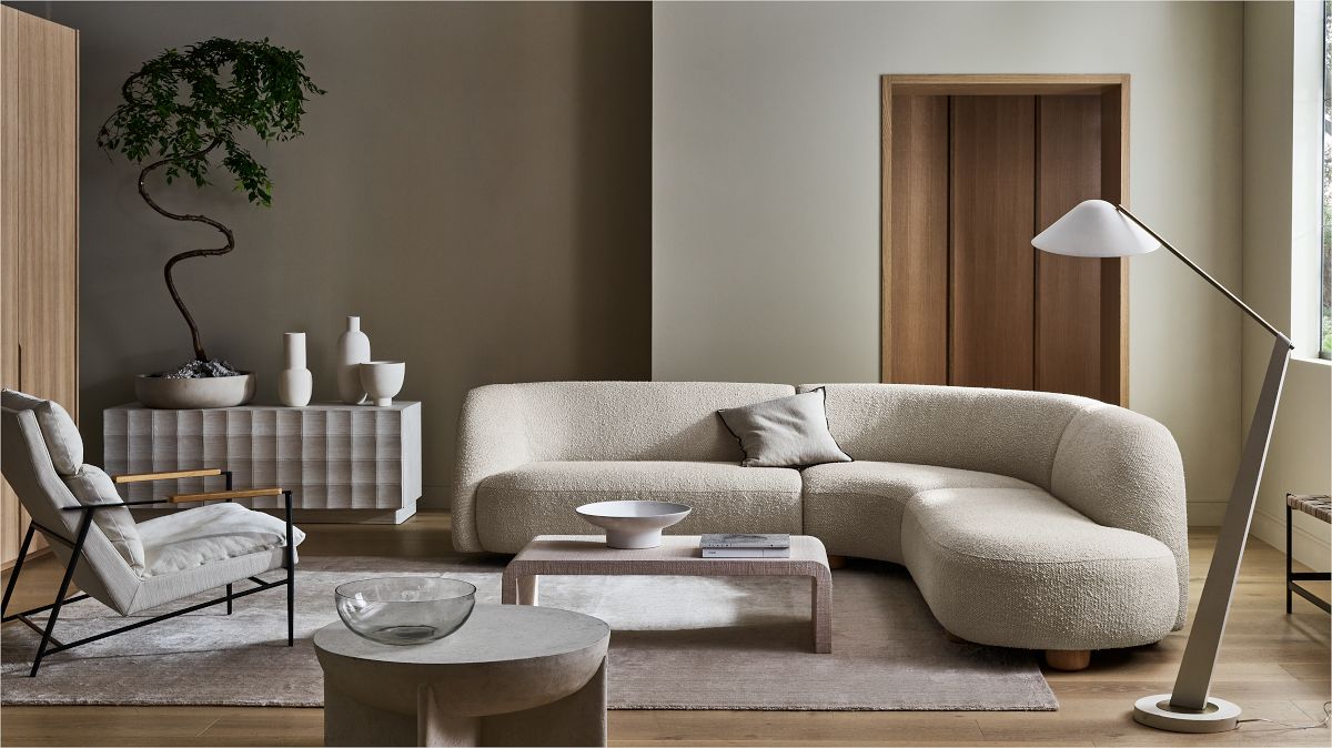 Laurent 3-Piece Bumper Chaise Sectional (111.5")