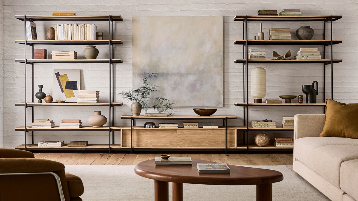 Pierce Media Set (186