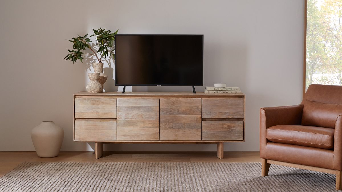 Anton Media Console (68