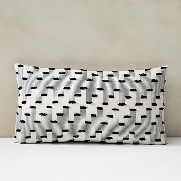 Organic Offset Fringe Pillow Cover