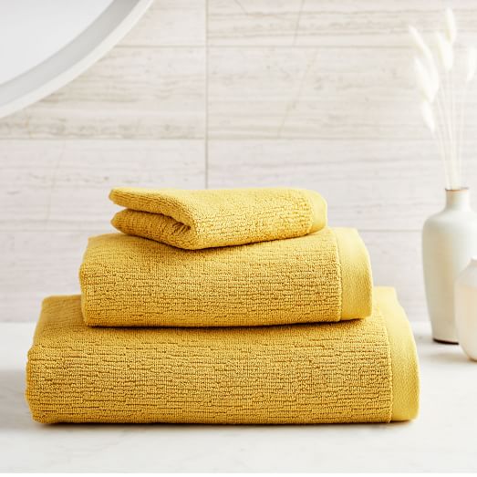 dark yellow towels