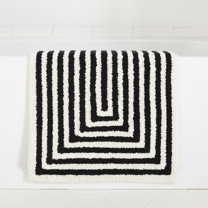 black bath mat