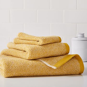 dark yellow towels