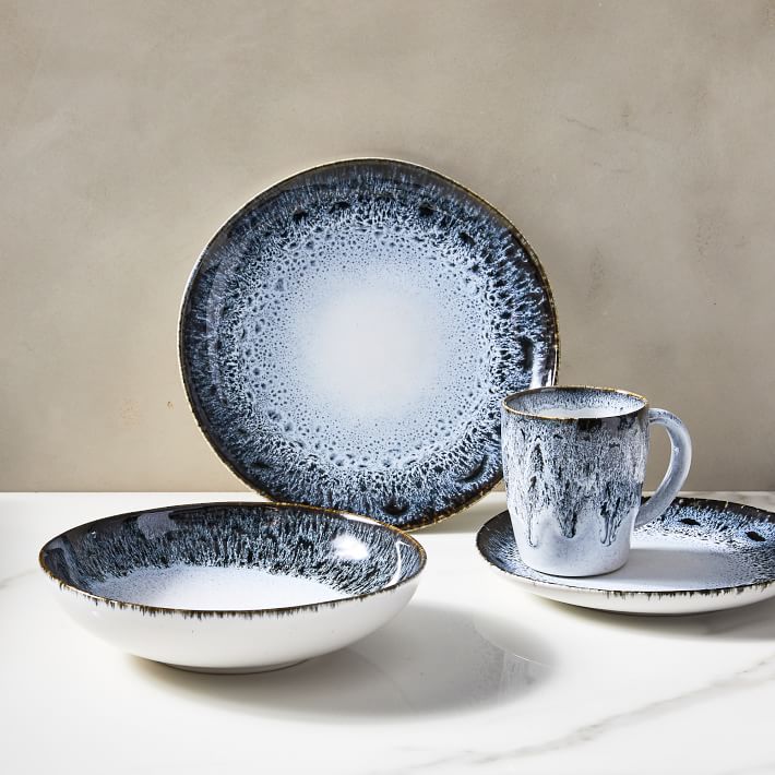 stoneware tableware