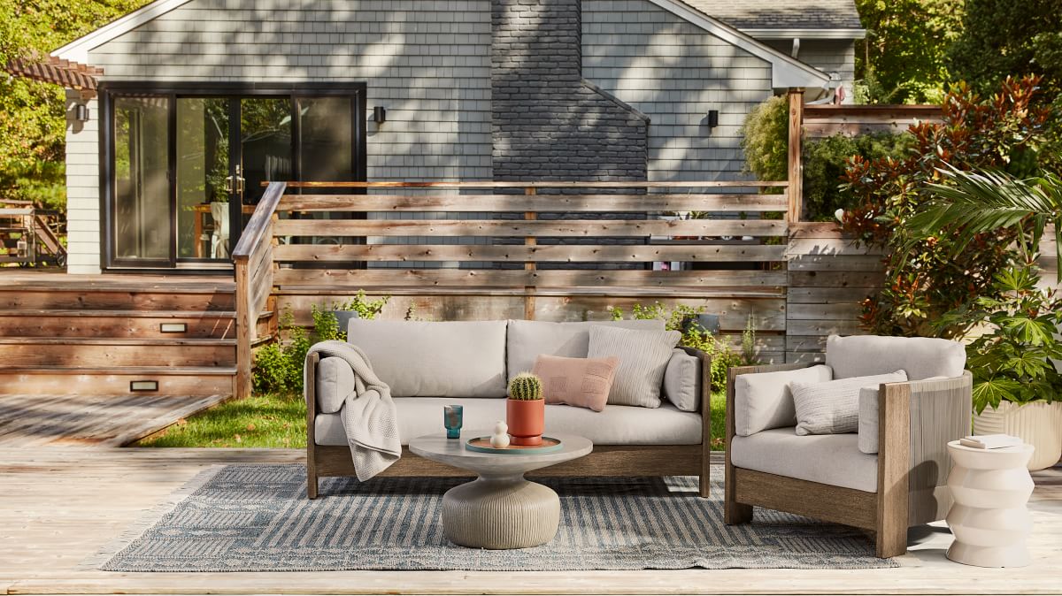 Diamond Brim Indoor/Outdoor Rug West Elm