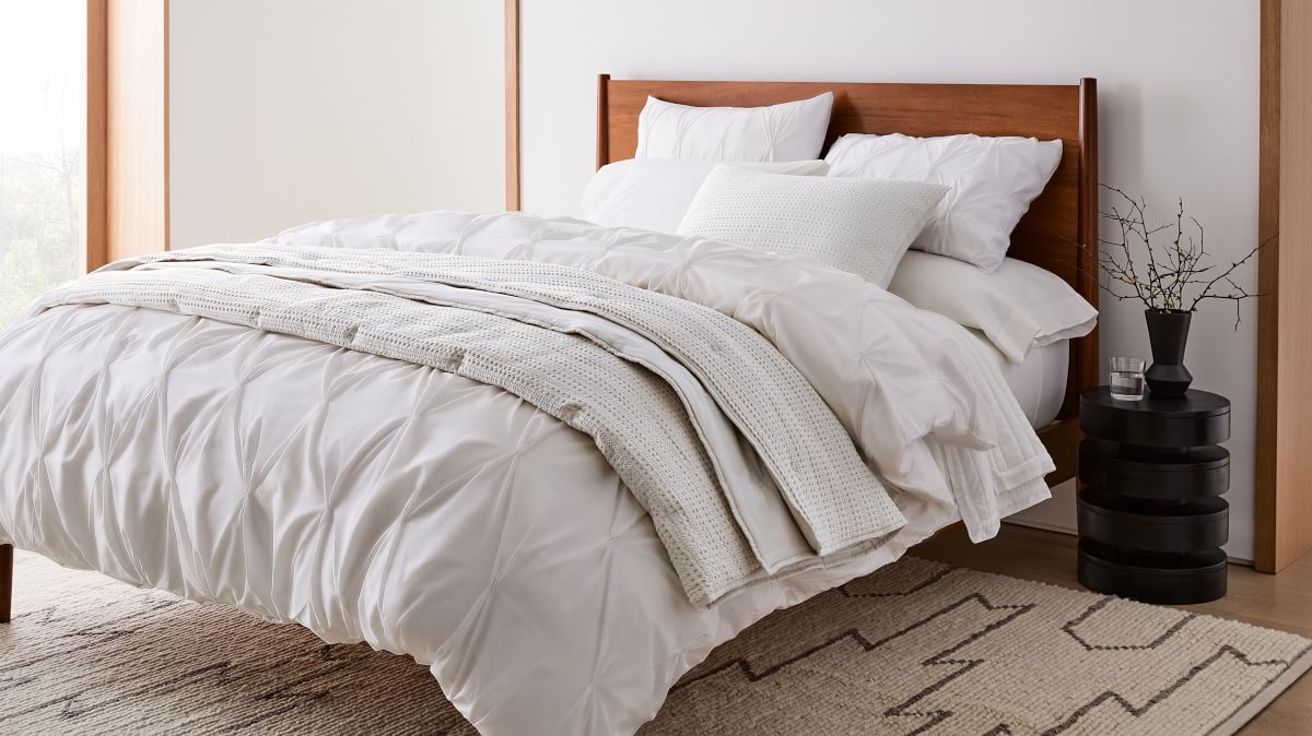 Organic Cotton Pintuck Duvet Cover & Shams West Elm