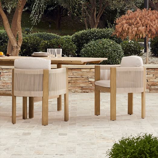 outdoor dining stools