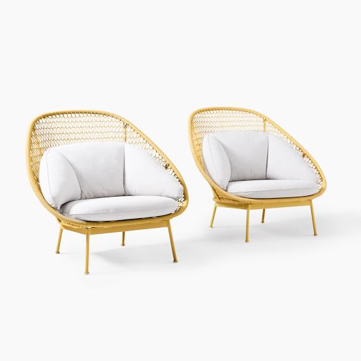 yellow outdoor lounge chair