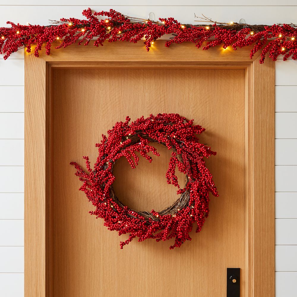 pre lighted christmas wreaths garland