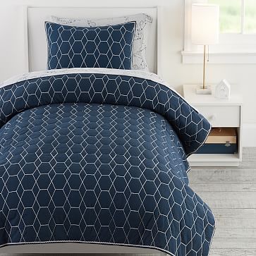 honeycomb coverlet