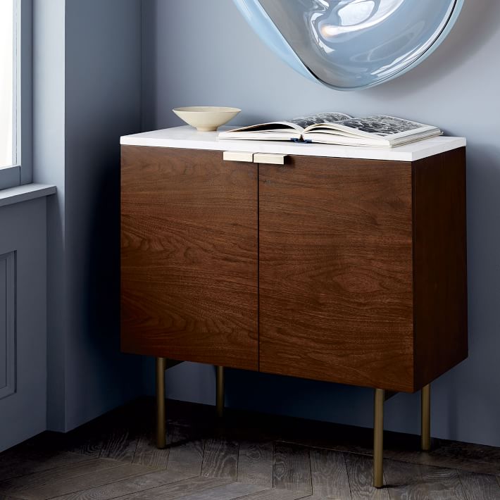 coffee table with vinyl storage