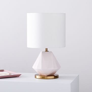 faceted porcelain table lamp