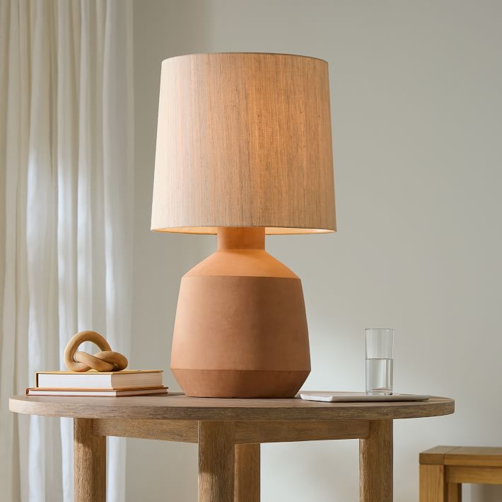 Brynn Table Lamp 18"