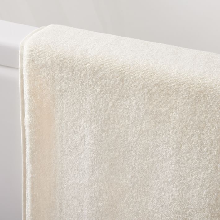 https://assets.weimgs.com/weimgs/rk/images/wcm/products/202326/0003/organic-luxury-fibrosoft-bath-mats-o.jpg