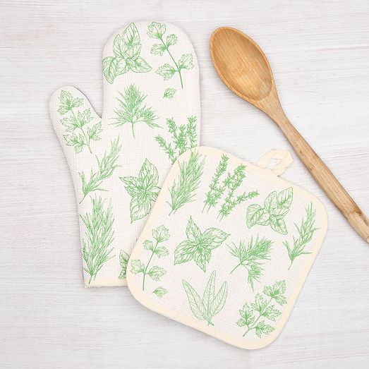 https://assets.weimgs.com/weimgs/rk/images/wcm/products/202329/0050/counter-couture-herb-oven-mitt-pot-holder-c.jpg