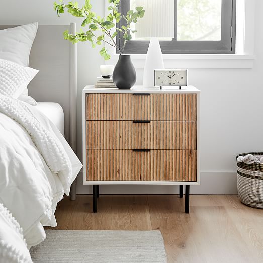 Quinn Closed 3Drawer Nightstand (28") West Elm