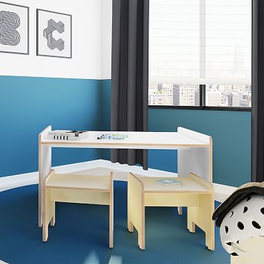 Studio childrens outlet table and chairs