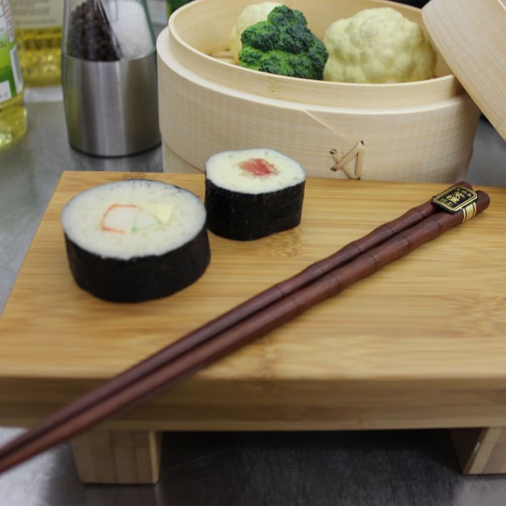 Olive Wood Custom Sushi Board, Chopstick Set, Personalised Sushi Plate Set,  Sushi Gifts for Him, Sushi Platter, Rectangular Tray 