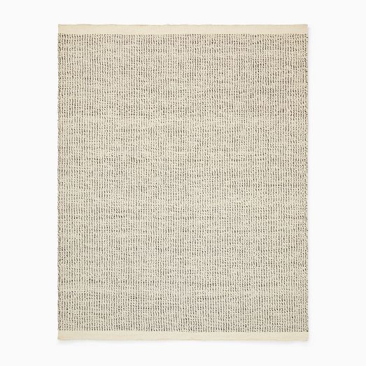 13 Pretty Indoor Outdoor Rugs - The Honeycomb Home