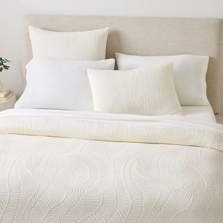 Trailing Fern Matelassé Duvet Cover & Shams Set: White, Full/Queen & 2 Standard Shams