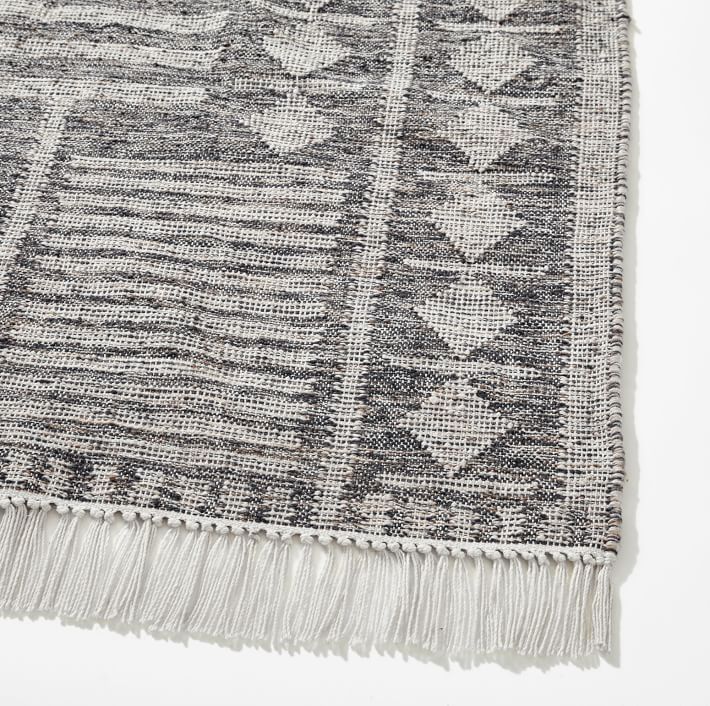 Diamond Brim Outdoor Rug