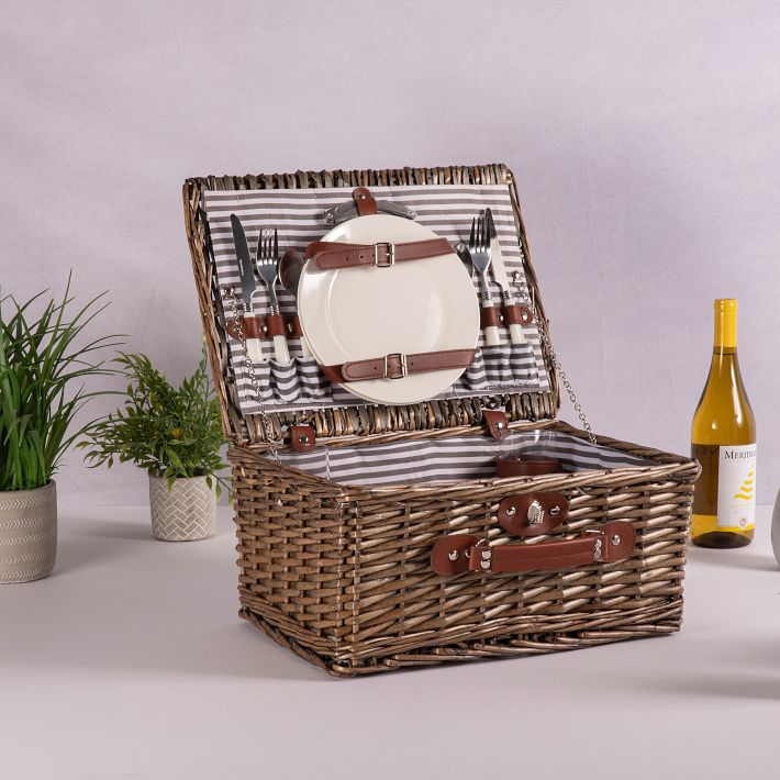 Providence Woven Picnic Baskets