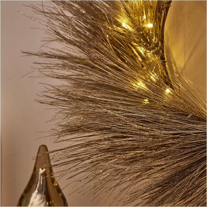 Light-Up Pine Needle Wreath | West Elm