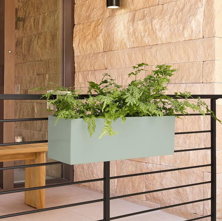 https://assets.weimgs.com/weimgs/rk/images/wcm/products/202338/0018/streamline-metal-railing-planter-o.jpg