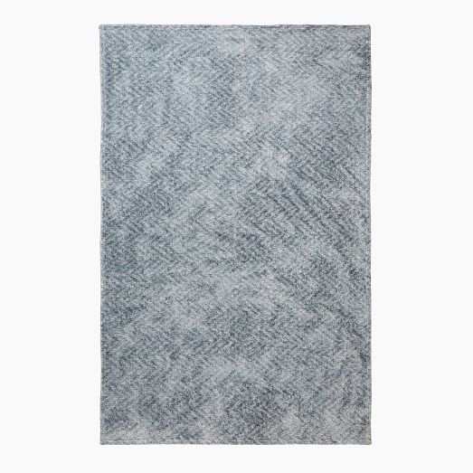 https://assets.weimgs.com/weimgs/rk/images/wcm/products/202338/0020/herringbone-machine-washable-rug-c.jpg