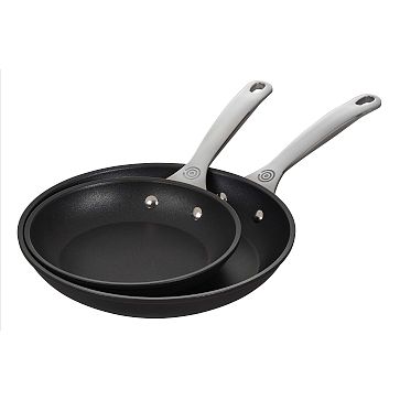 https://assets.weimgs.com/weimgs/rk/images/wcm/products/202338/0089/le-creuset-non-stick-pro-set-m.jpg