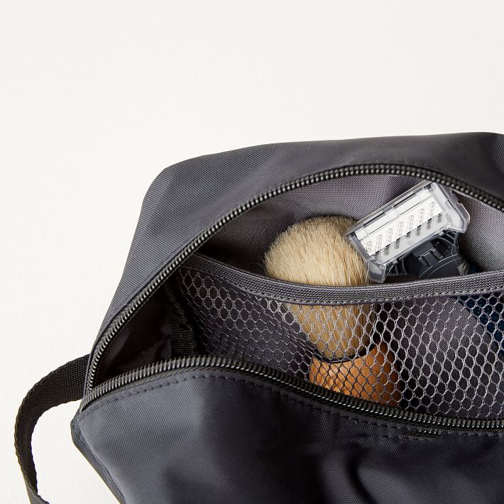 The north face stratoliner toiletry clearance kit