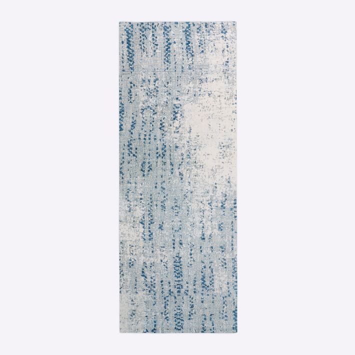 Distressed Foliage Rug, 2.5'x9'